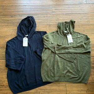 Hooded sweater bundle by true craft size M